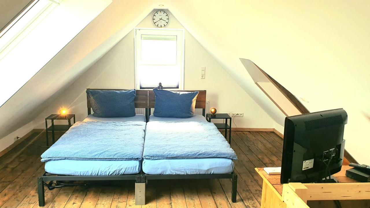 Frankes City Sleep Apartment, 6 Einzelbetten Velbert Bagian luar foto