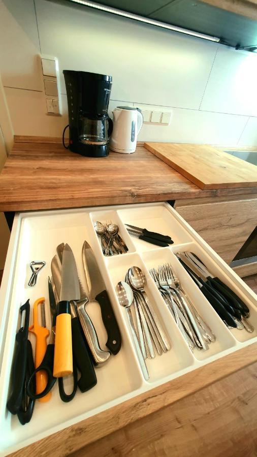 Frankes City Sleep Apartment, 6 Einzelbetten Velbert Bagian luar foto