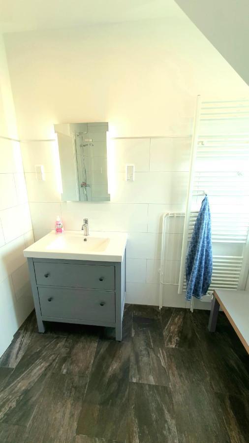 Frankes City Sleep Apartment, 6 Einzelbetten Velbert Bagian luar foto