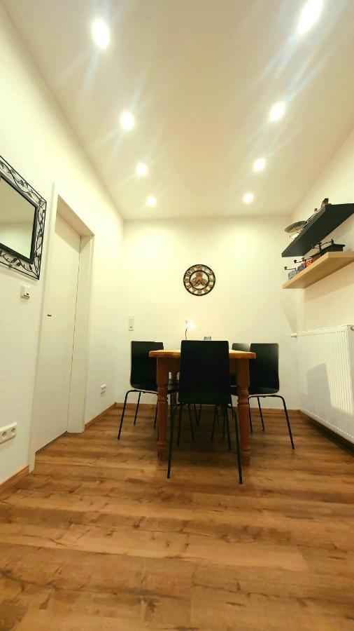 Frankes City Sleep Apartment, 6 Einzelbetten Velbert Bagian luar foto